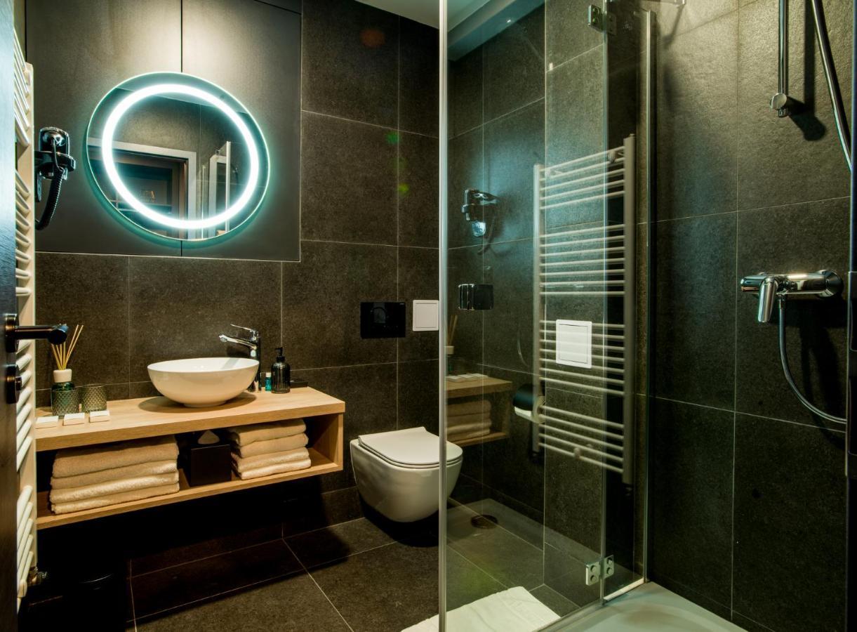 Rooftop Planet Hotel Praga